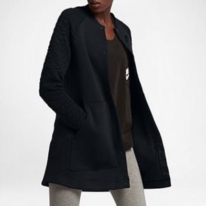Nike Quilted Sleeve Jacket